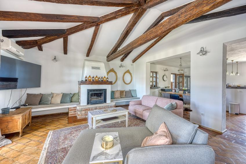 Vila Aryana With Pool - foto 10