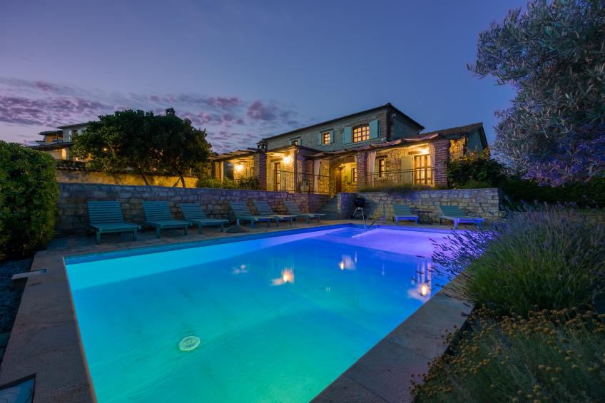 Vila Aryana With Pool - foto 21