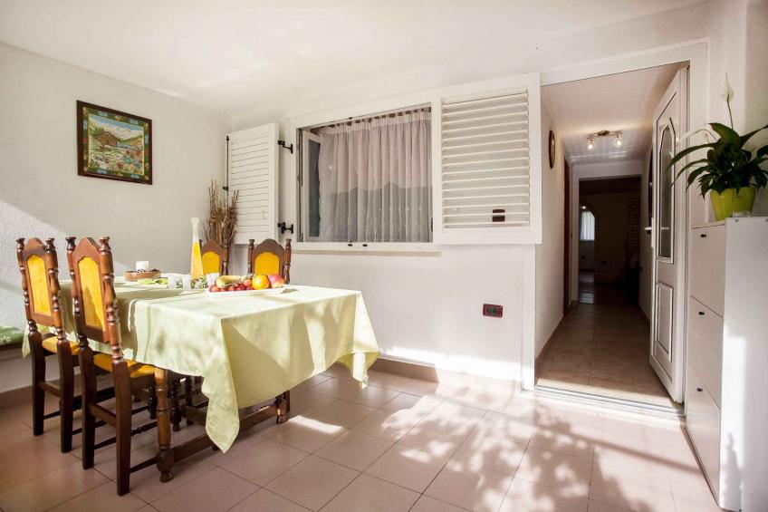 Holiday apartment with whirlpool bathtub and barbecue - BF-6YTN - foto 6