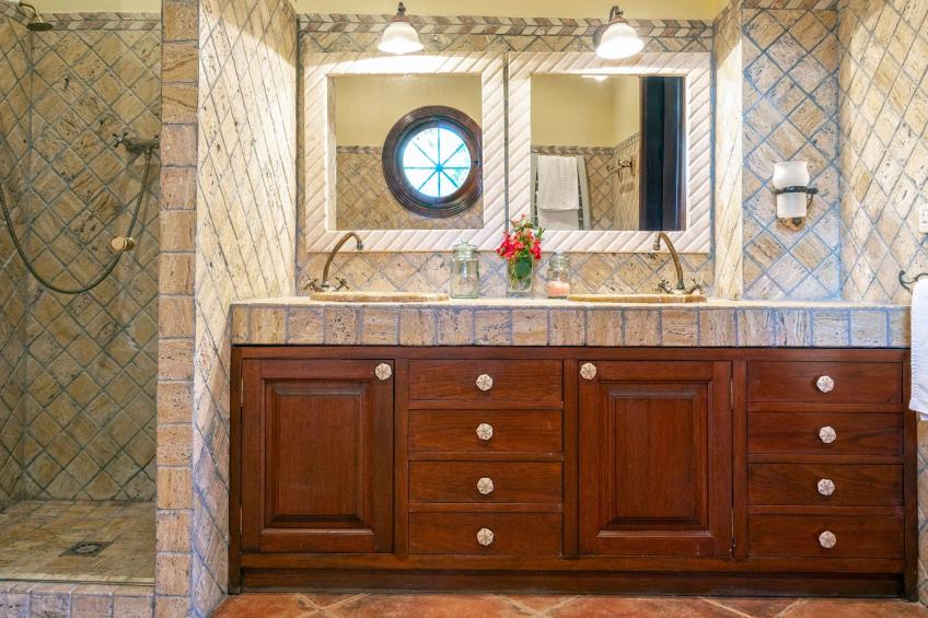 Beheiztes Hallenbad und Freibad - foto 28