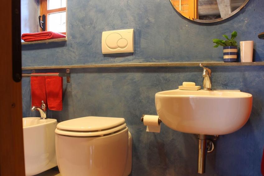 Zypressen, ein Haus im Wald an der ligurischen Riviera - foto 61