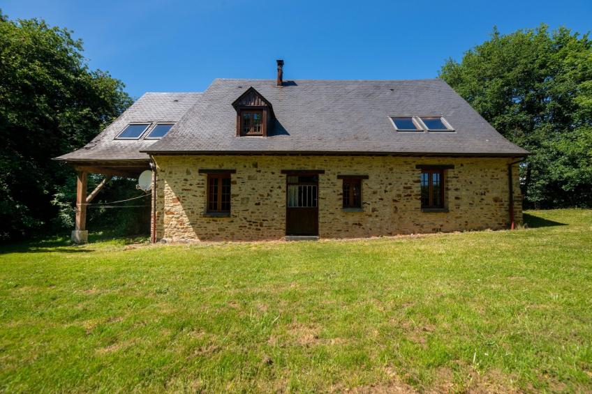 Ancien moulin à eau rénové au bord d'un étang privé - foto 28