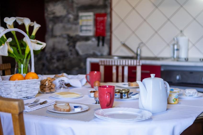 Casa da Fonte - Historisches Steinhaus auf den Azoren - foto 33