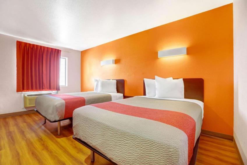2 Queen Beds  Non-Smoking - foto 10