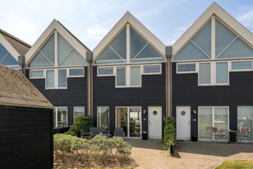 "Lucjan" - 50m from the sea in Funen