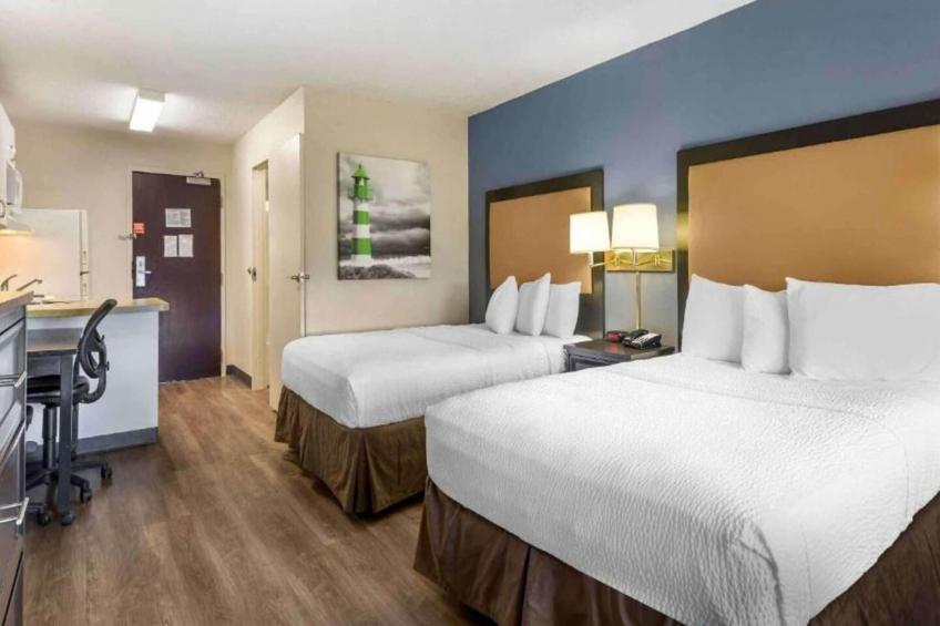 2 Full Beds | Non-Smoking, Kitchen - foto 2