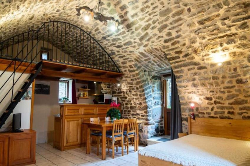 Gîte de France La voûte céleste 2/3 pers aux bondons 3 épis - foto 2