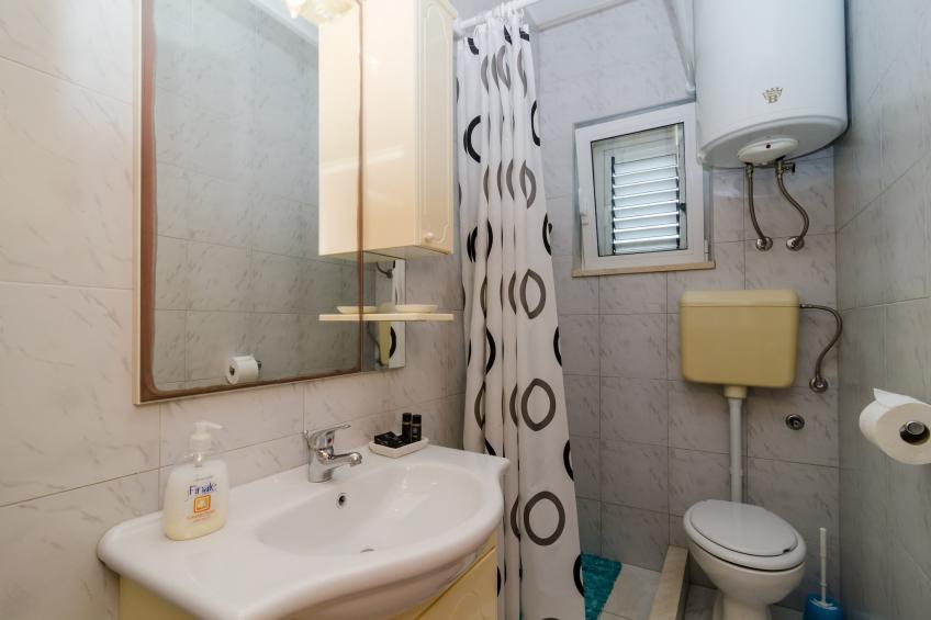 Leo's Room - Double Room with Balcony and Sea View - foto 9