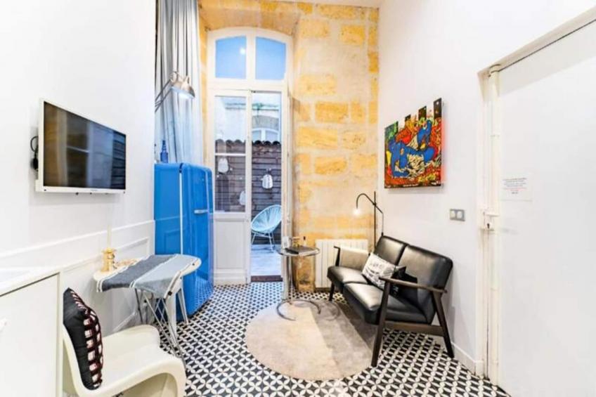 Studio D'architecte Charmant Dans Un Immeuble Du Xviiième Dans Le Centre - foto 5