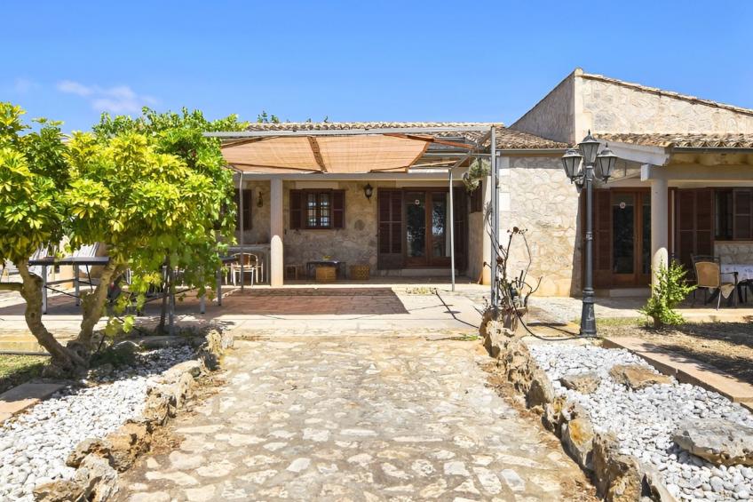 Finca mit großem eingezäunten Pool und Klimaanlage. - foto 4