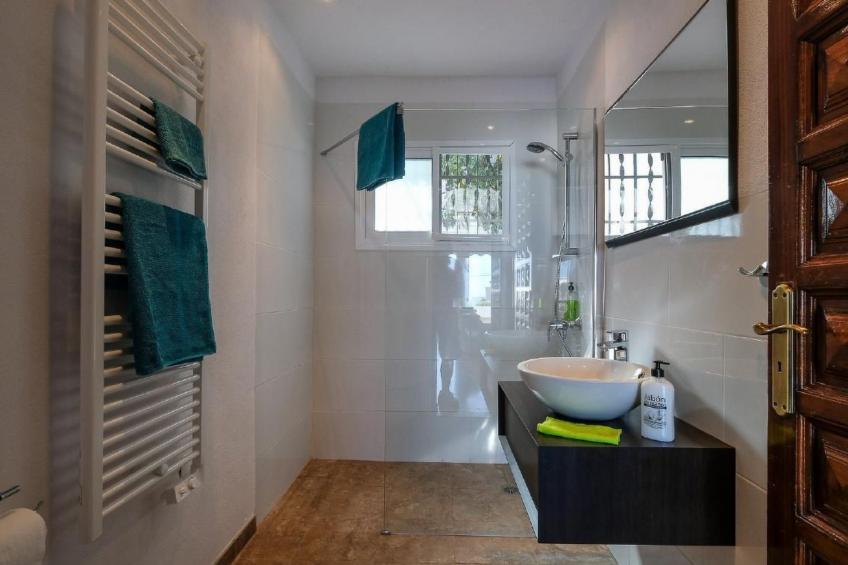 Strandnahes Haus mit Terrasse zum Sonnenuntergang - foto 16