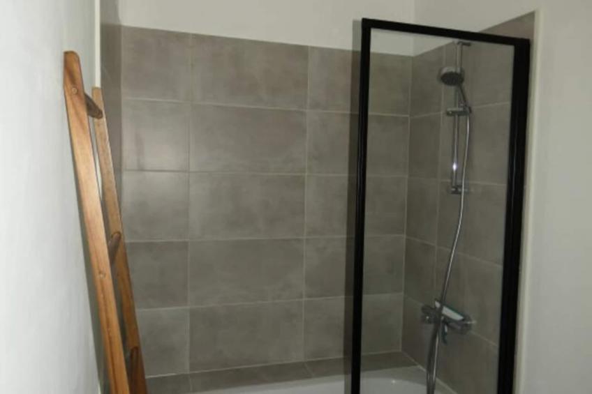 Résidence La Chartreuse De La Sylve Bénite, Maison Familiale - foto 21