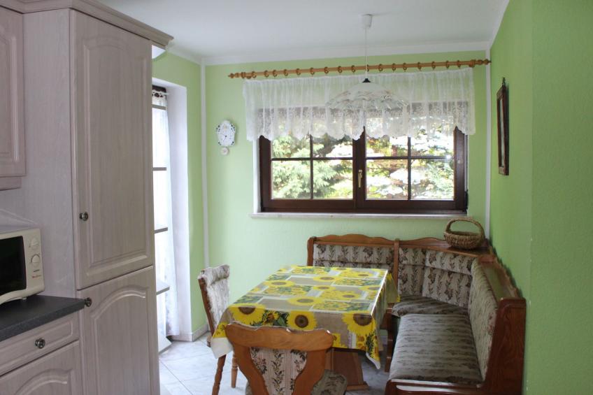 Geräumige Ferienwohnung mit Terrasse, in günstiger zentraler Lage in der Oberla - foto 12