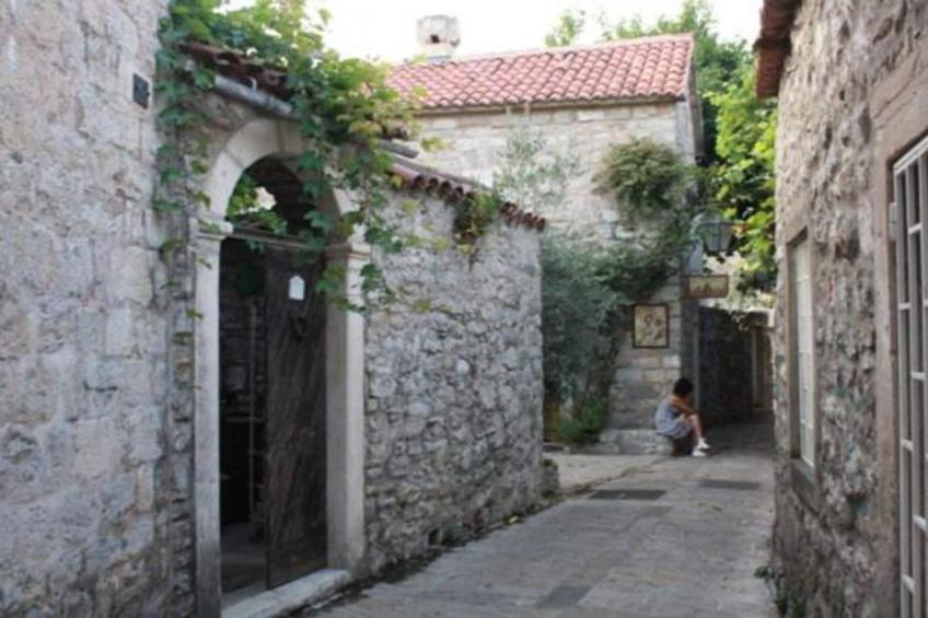 Quaint & Affordable Stay in Budva Traditional Stone House - Double Room 1 - foto 14