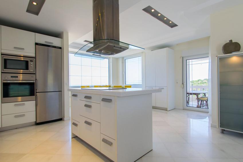 Villa mit Infinity-Pool und BBQ, Nähe zum Strand - foto 25