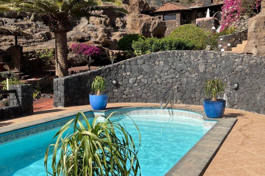 Schlafen in einer vulkanischen Höhle - foto 68