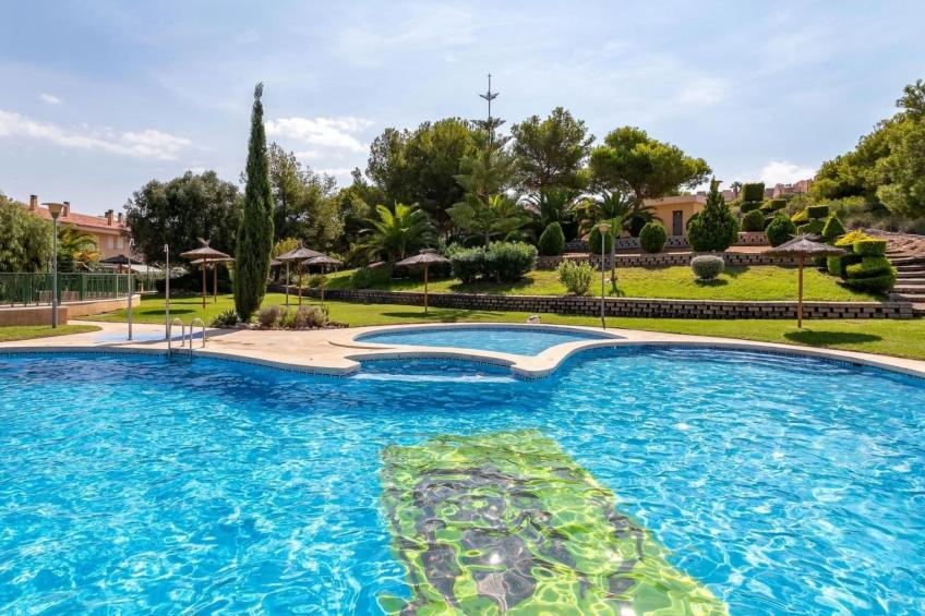 mit gemeinschaftlichem Pool - foto 3