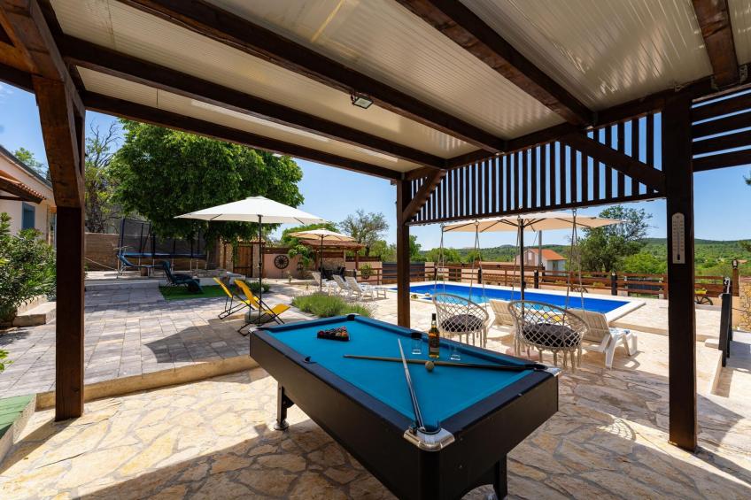 Holiday home Burgija - foto 21