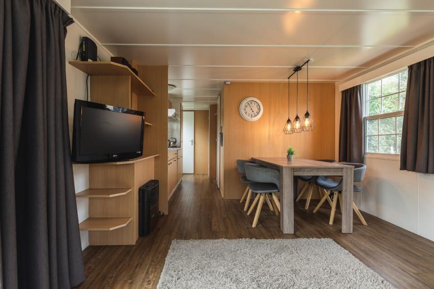 Bungalette 4 persons basic with hottub - foto 7