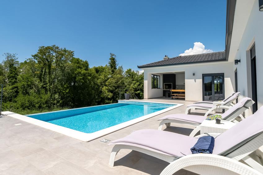 Villa Riki - foto 2