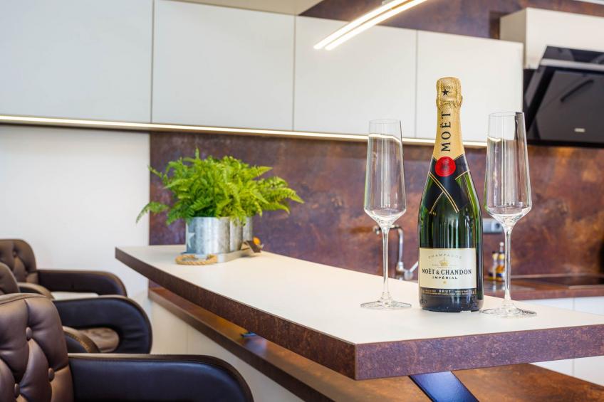 Villa Kamenica  im mediterranen Stil mit Innen- und Außenpool - foto 25