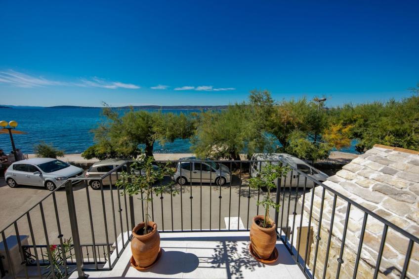 Villa Bante an der Strandpromenade