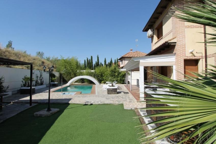 in Seseña mit großem Garten - foto 60