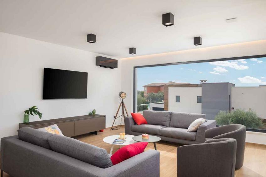 Villa mit Swimmingpool, Whirlpool und Sauna - BF-96KHV - foto 27