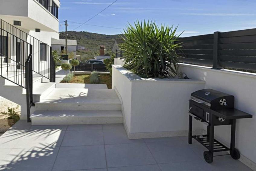 Luxury Slatine Apartments with Terrace and Garden - One Bedroom Apartment with Terrace - foto 14