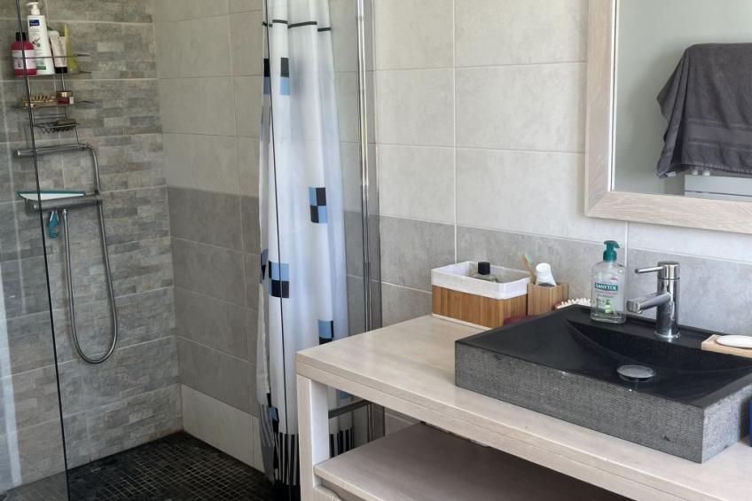 Landhaus mit eingezäuntem Garten - foto 12