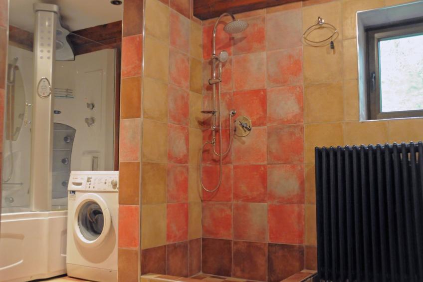 Relax Giusvalla River Villa 2 Etagen mit Terrasse - foto 8