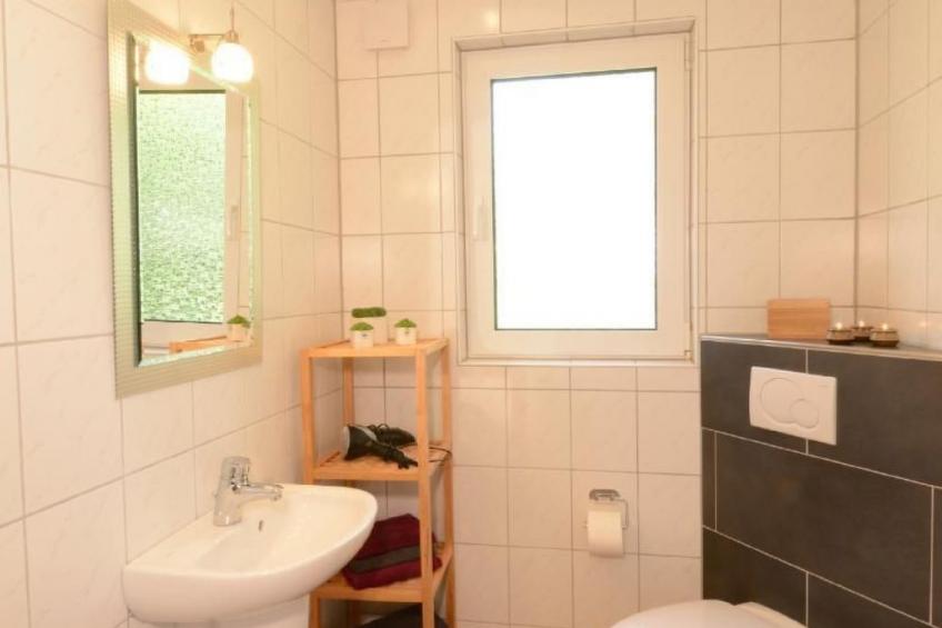 Ruhiges Ferienhaus in Lommersdorf mit Garten - foto 17