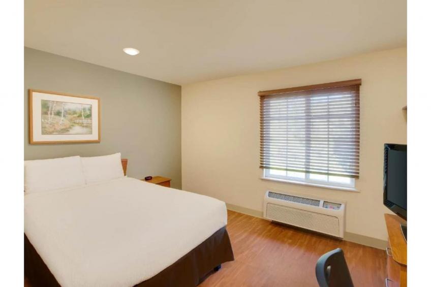 1 Full Bed | Non-Smoking, Kitchen - foto 15