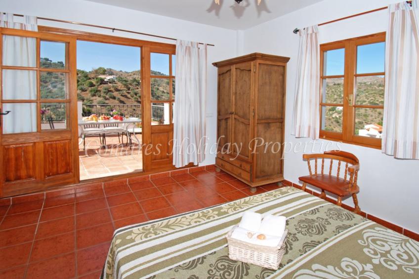 Villa Los Pinos, Beheizter Pool, Wifi, AC, BBQ - foto 14