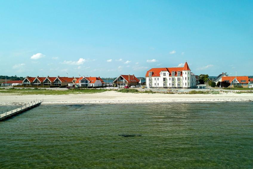 2 rooms w/partially seaview - foto 2