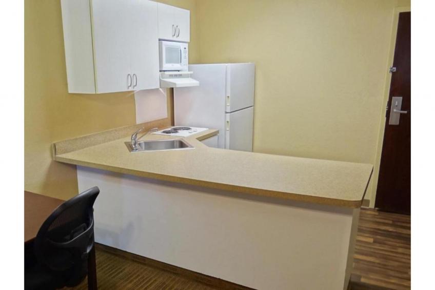 2 Full Beds | Non-Smoking, Kitchen - foto 12