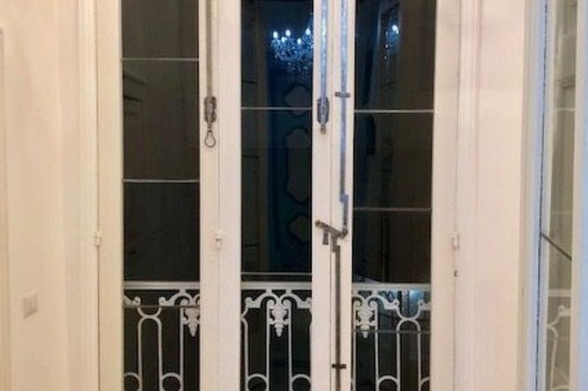 Große Duomo-Wohnung im historischen Zentrum - foto 24