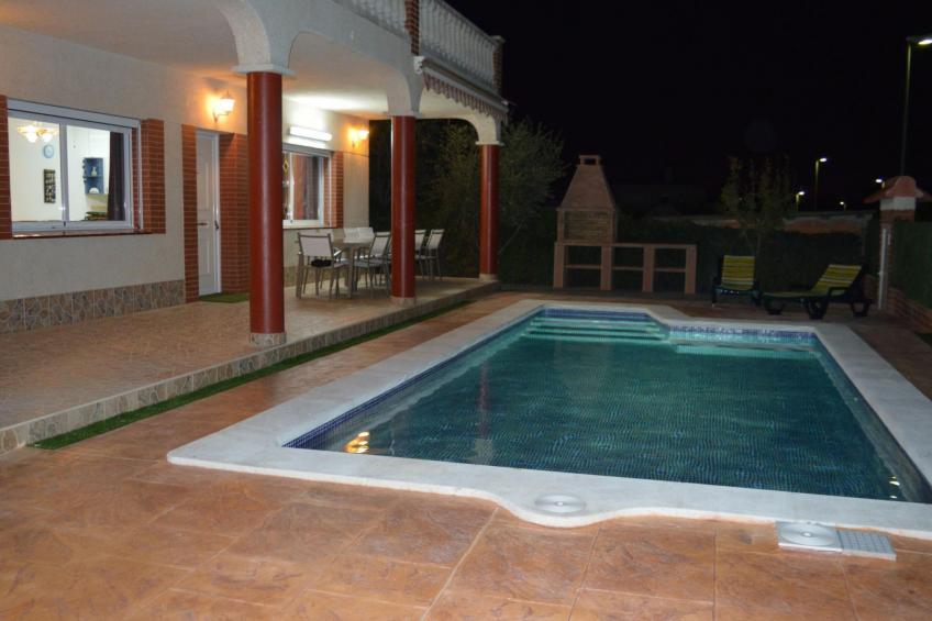 Chalet 'Vista Cunit' mit privatem Pool - foto 11