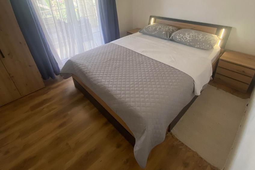 Apartments Danijela & Vlado - Three Bedroom Apartment With Balcony and Garden View - foto 3