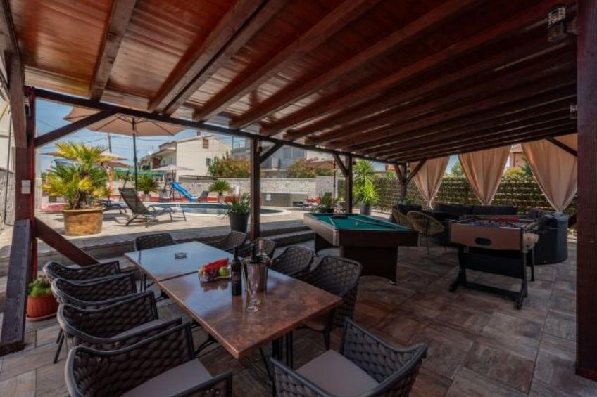 XXXL Villa Ancora with heated pool - foto 17