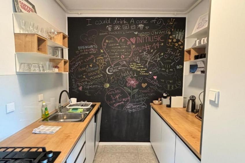 Modern & Charming - Free Private Parking - One Bedroom Apartment - foto 20