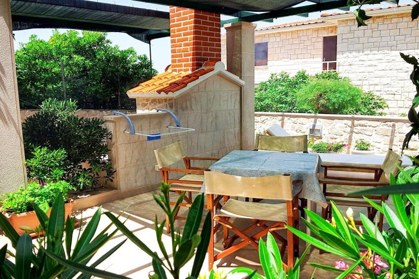 Apartments Gracin - Superior One Bedroom Apartment with Terrace (A2) - foto 30