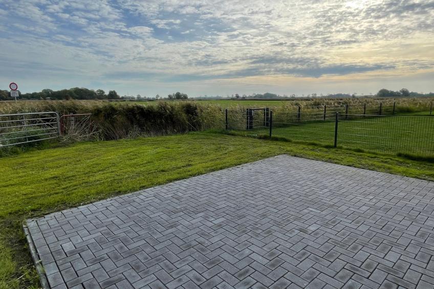 G1 Eingezäuntes Haus mit Kamin in Eckwarderhörne - foto 3