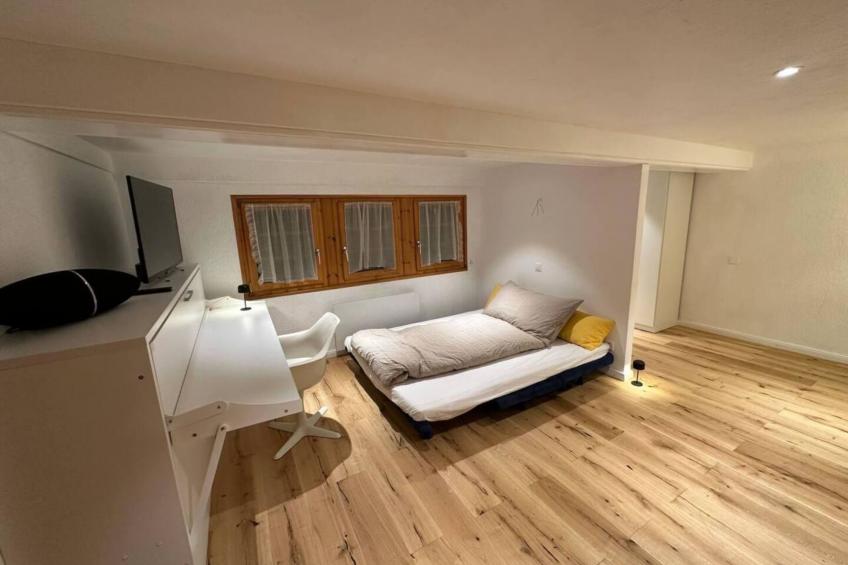 Alte Gemeindestube 2. OG Ost Appartement/Fewo, Dusche oder Bad, WC
