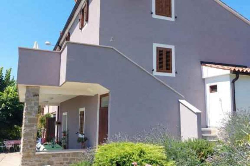 Vakantiewoning met balkon en panorama uitzicht - BF-YPFN7 - foto 7