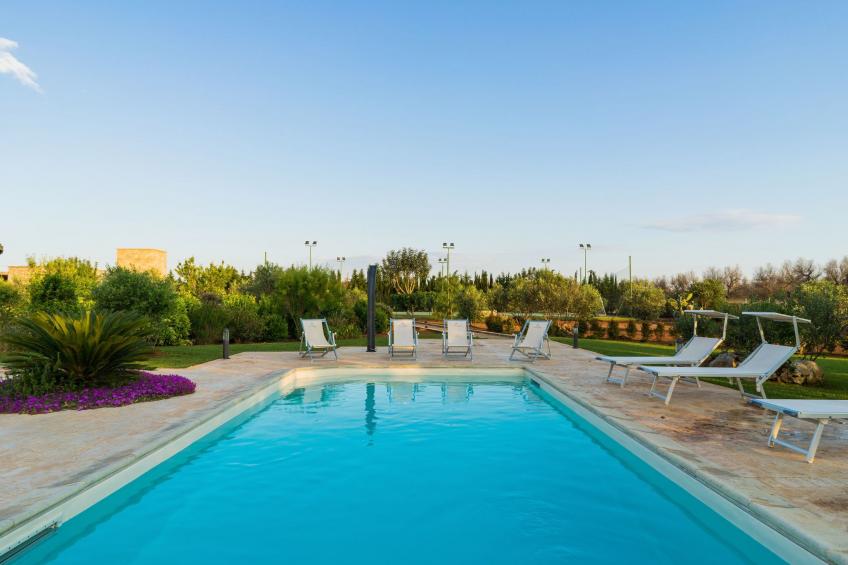 FURNEEDHRI: Trullo 'Walnuss' - foto 12