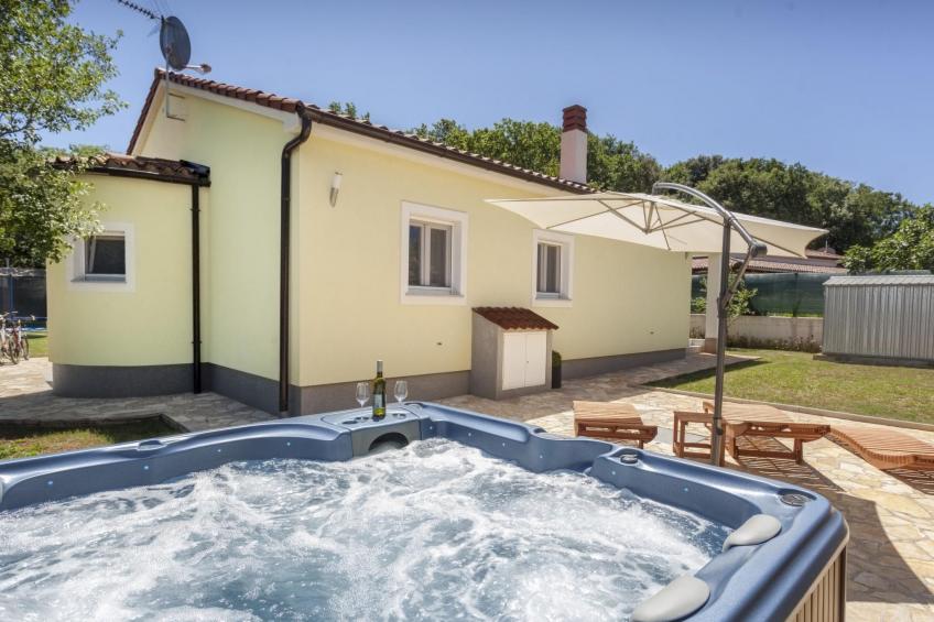 in Vintijan mit Großem Whirlpool - foto 30