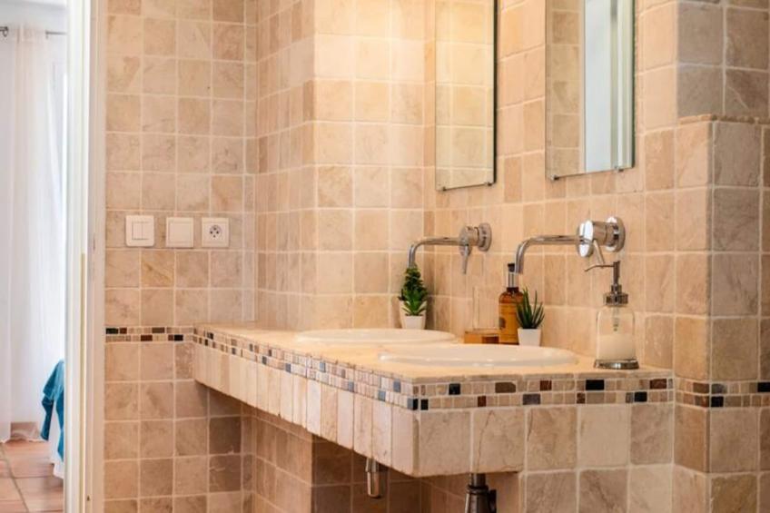 Résidence Villa 5 Chambres, Sauna, Piscine Et Vue Mer. - foto 32