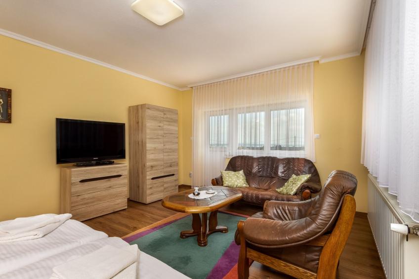 auf großem Gartengrundstück - foto 12