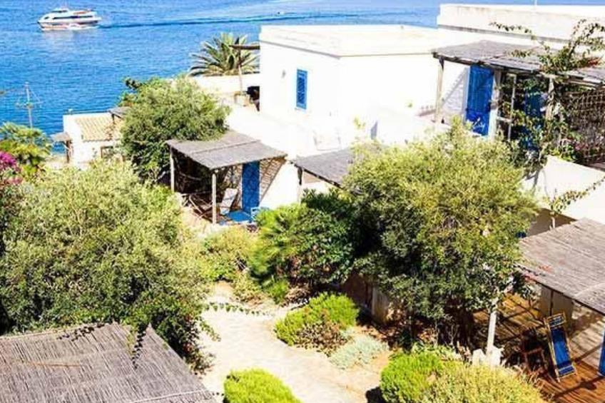 Wohnung in Marettimo mit Terrasse, gemeinsamem Pool und Garten